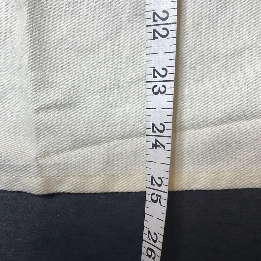 Williams Sonoma Kids Football Aprons NWT - Picture 6 of 6